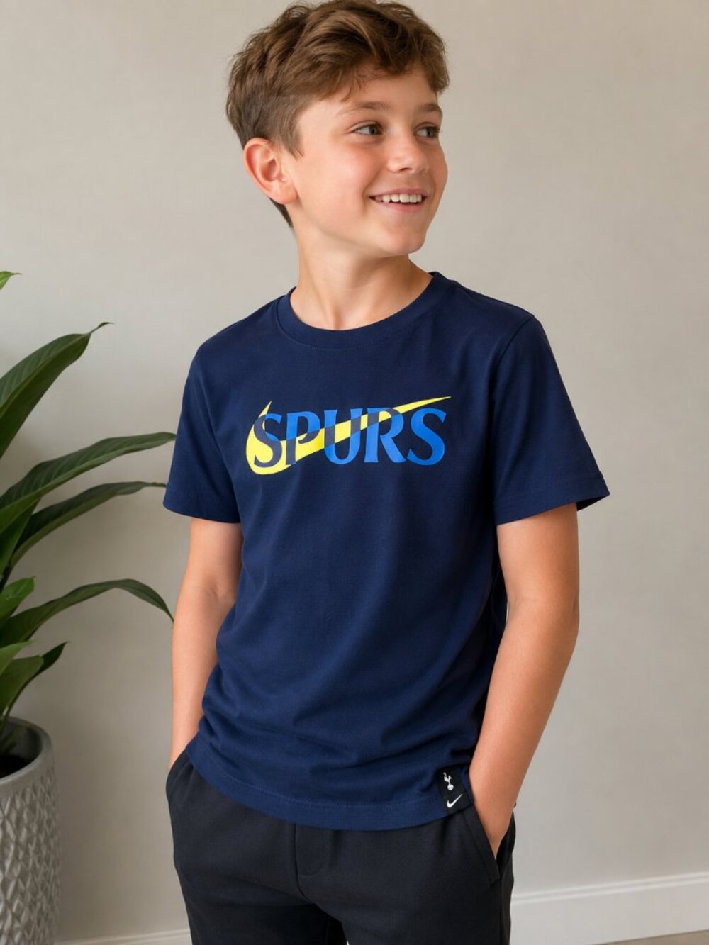 ⚽ Nike Tottenham Hotspur Spurs Youth T-Shirt – NWT – Size M – $29